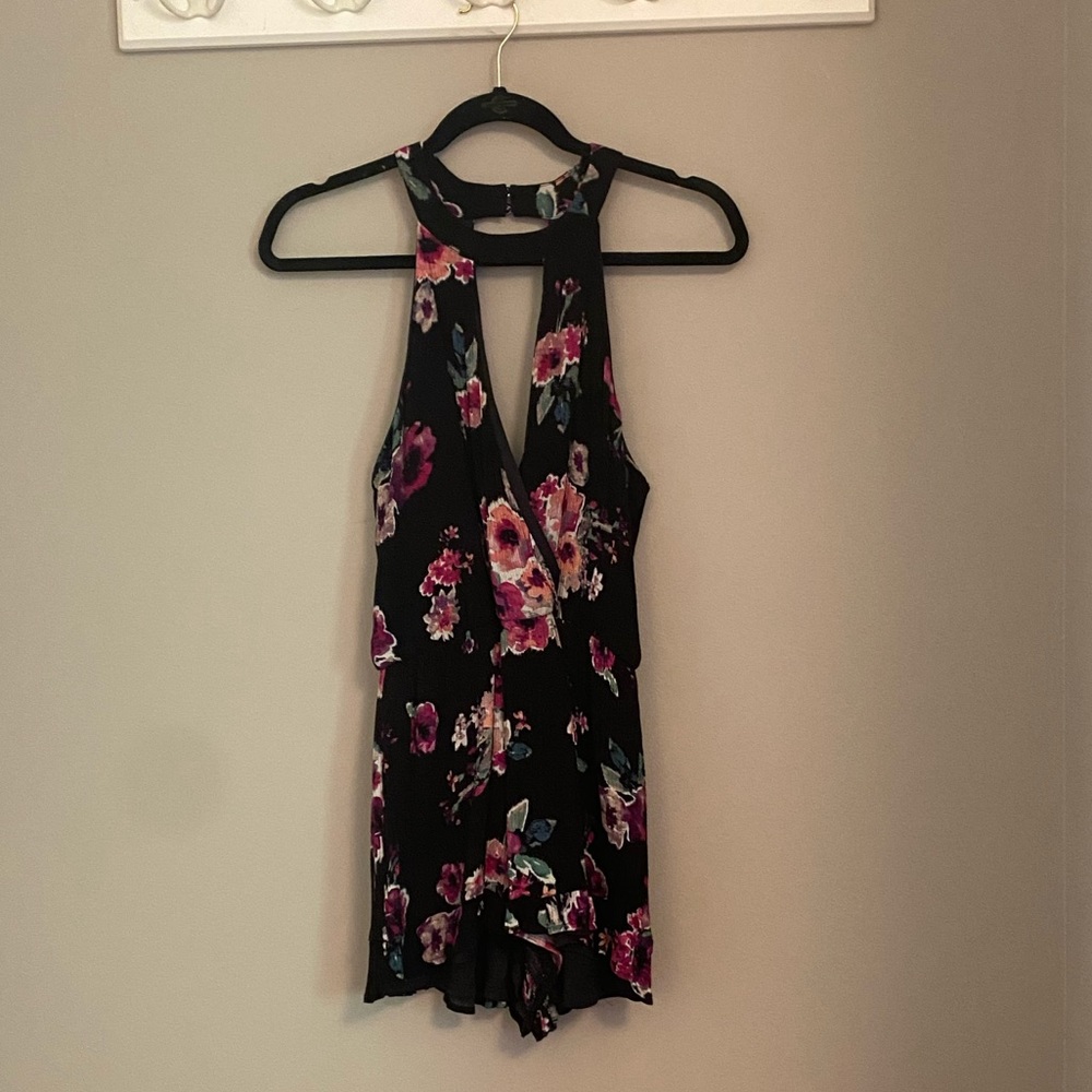 One Clothing Romper🌸